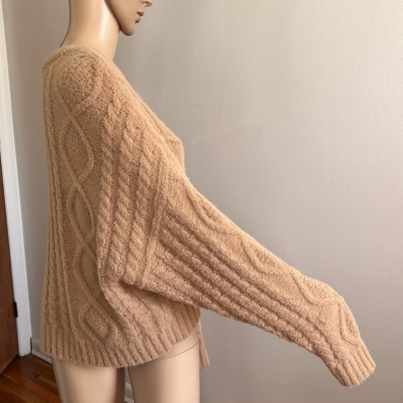 Aerie Long Sleeve Cable Knit Crew Neck Sweater Tan Size M - Picture 5 of 9